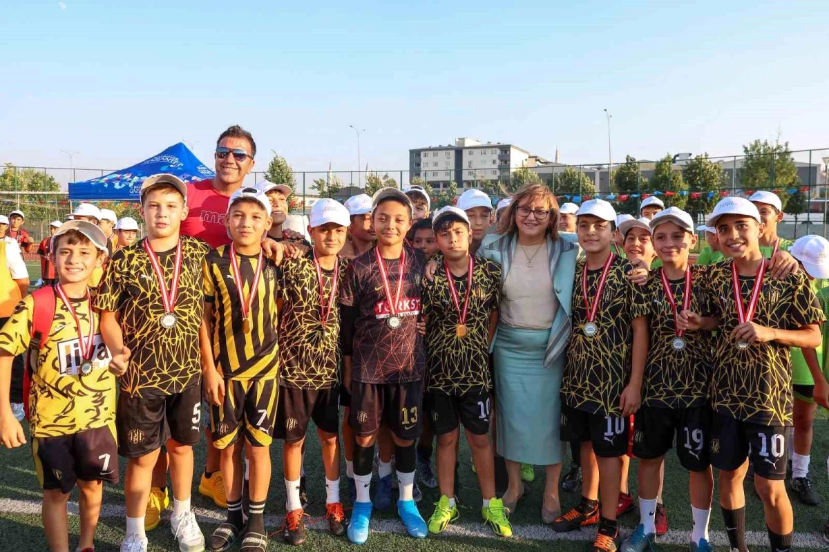 Gaziantep Büyükşehir Belediyesi Yaz Spor Oyunları ve Eğitim Merkezleri’nde Rekor Başvuru